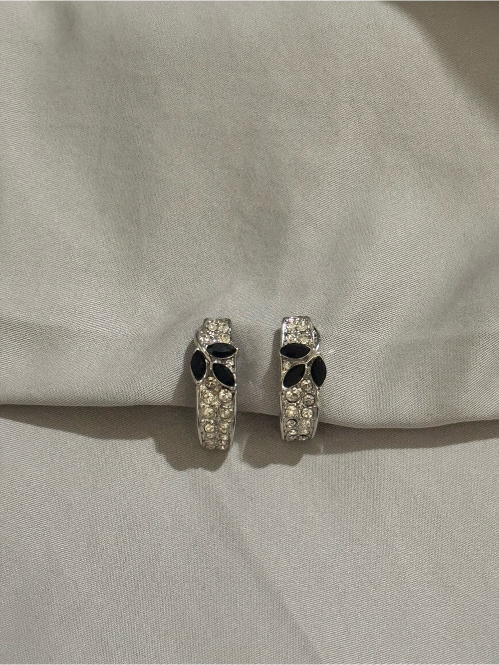 Signed TRIFARI Silver Rhinestone & Black Leaf Half Hoop J-Hoop Earrings